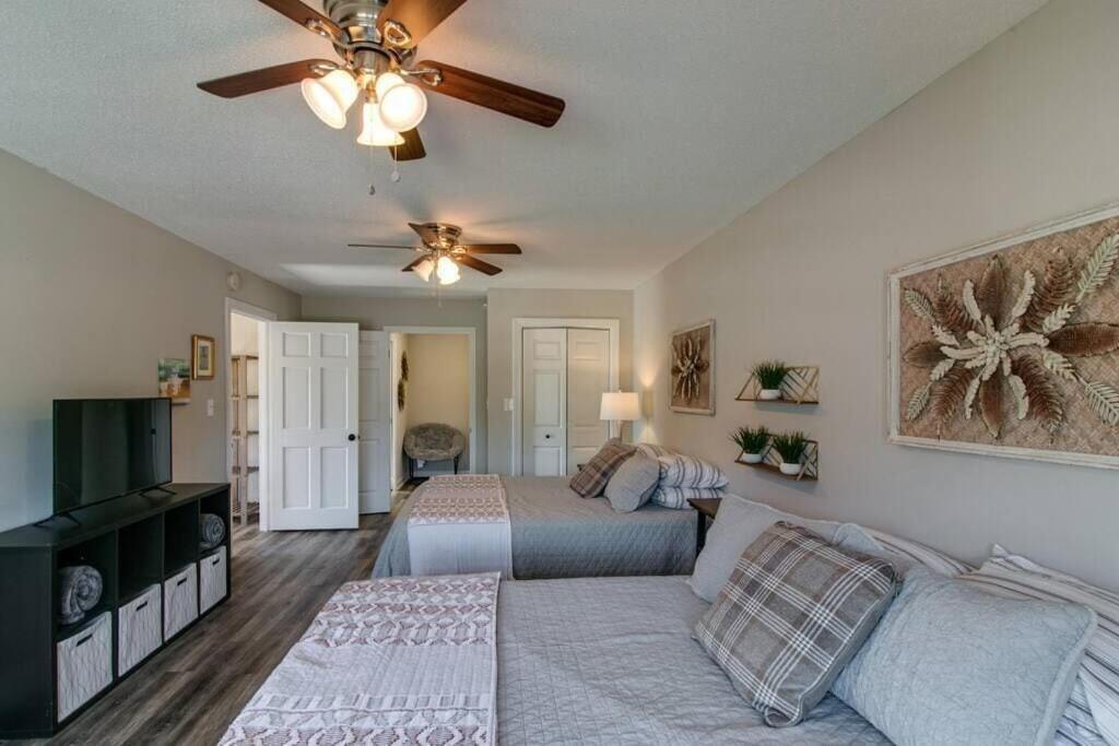 The Residence At Hilltop Acres - Clarksville, Tn Buitenkant foto